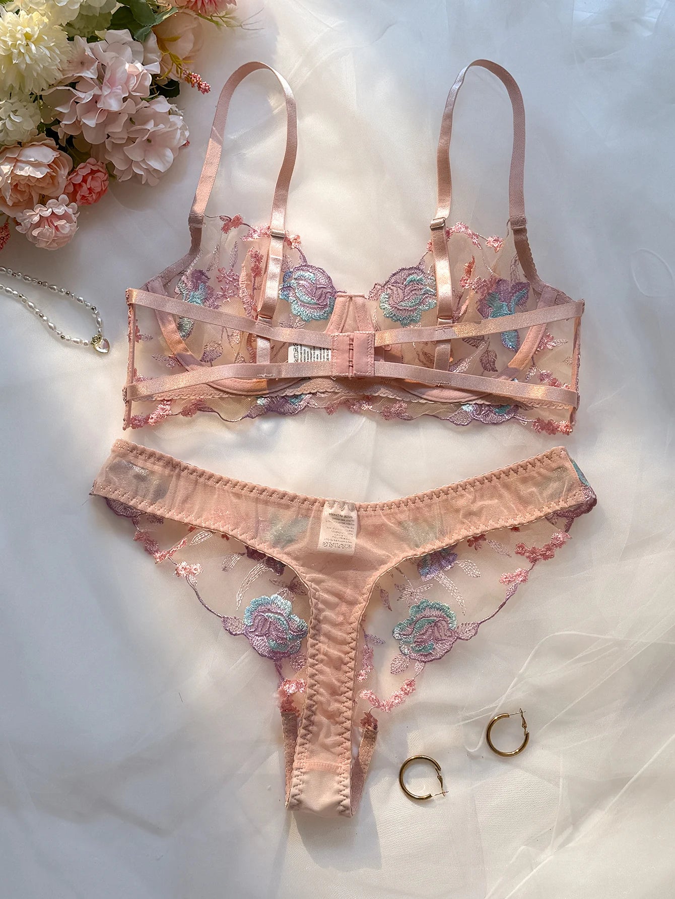 Sweet Pastel Pink Embroidered Ladies' Bra And Panties Set with Steel Ring Support Upper Cup Thin Seamless Daily Underwear