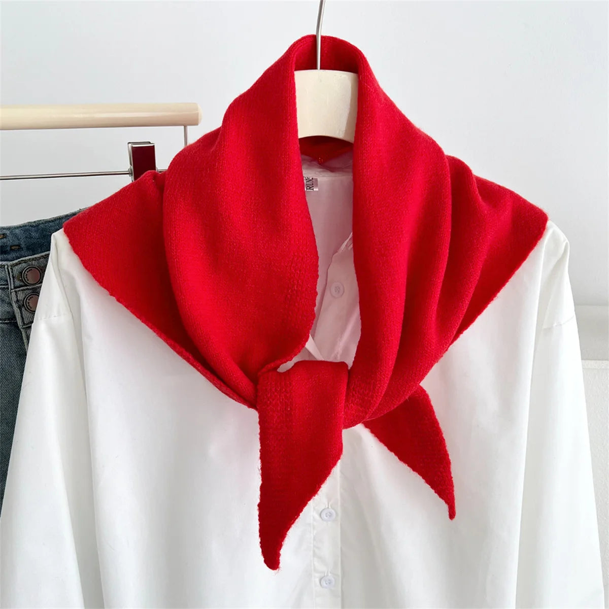 Versatile Knitted Triangle Shawl Solid Winter Scarf Headscarf Women Warm Neck Wrap Casual Layering Scarves for Daily Street Wear
