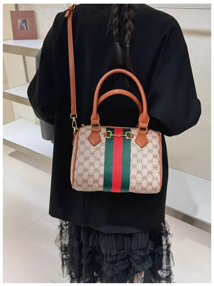 High-end Leather Diaper Bag for Ladies Vintage Fashionable Simple Commuter Backpack Business Mens Womens
