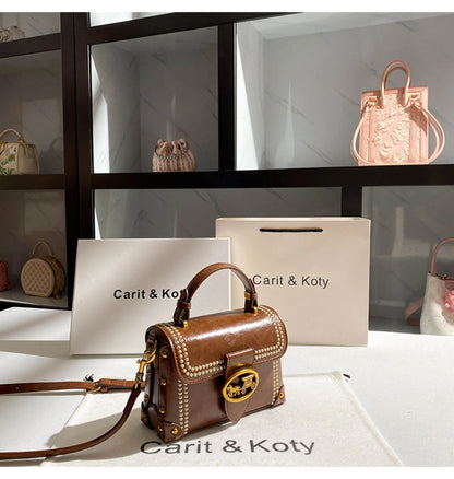 2025 Winter New in Handbags and Luxury Designer Bags for Party Popular and Delicate Square Make Up Handbag with Premium Leather