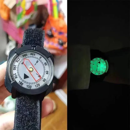 Ultra-Portable Diving Compass Scuba Diving Precise Navigation Compass Wristband Compass Luminous Dial with Wrist Strap Travel