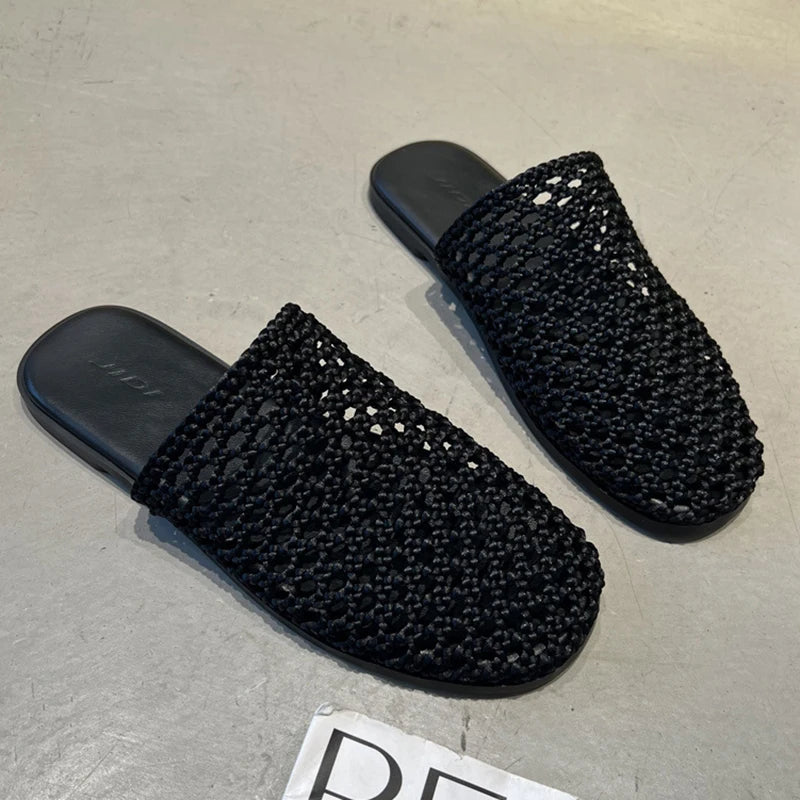 2026 Summer New Woven Flat Sandals Brathable Cover toe Slippers for Casual Outwear Women Hollow-out Casual Knitting Slides