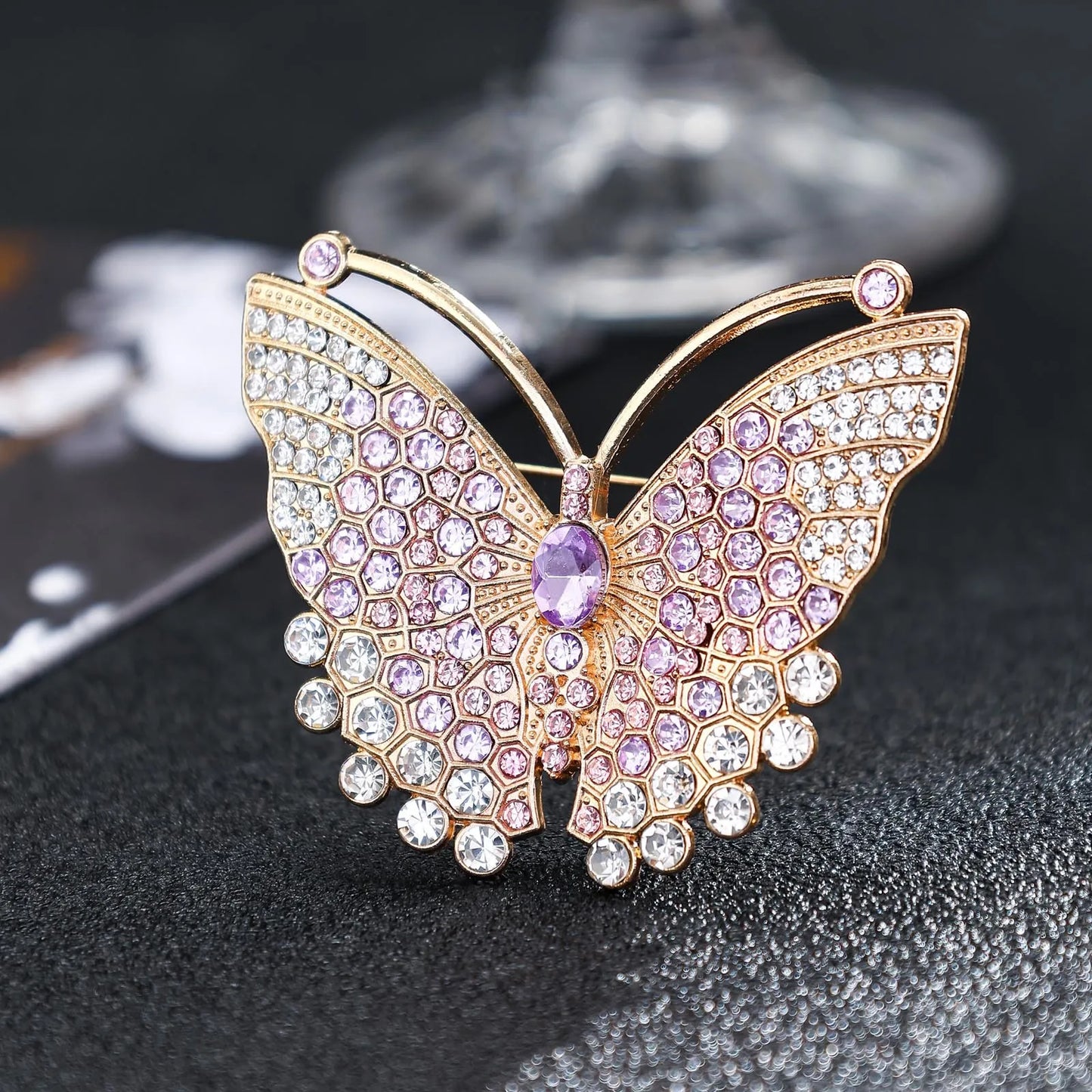 Women Rhinestone Butterfly Brooch Pin Elegant Crystal Diamond Corsage Lapel Badge for Coat Dress Accessories Luxury Jewelry