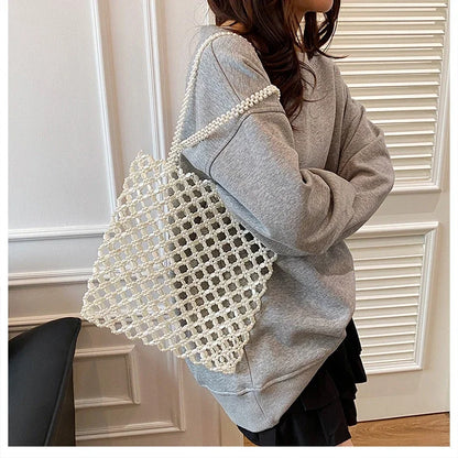 2026 Fashion Exquisite Bead Sense of Luxury Hollow Out Women‘s Handbags Hot Sale New No Zipper Acrylic Square Shoulder Bags