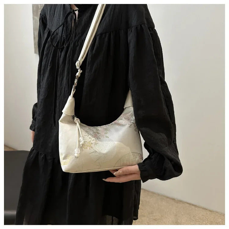 Fashion Luxury Women Embroidery Shoulder Bag Nylon Pearl Pendant Bucket Bag Versatile Handbag Retro Women Crossbody Bags сумка