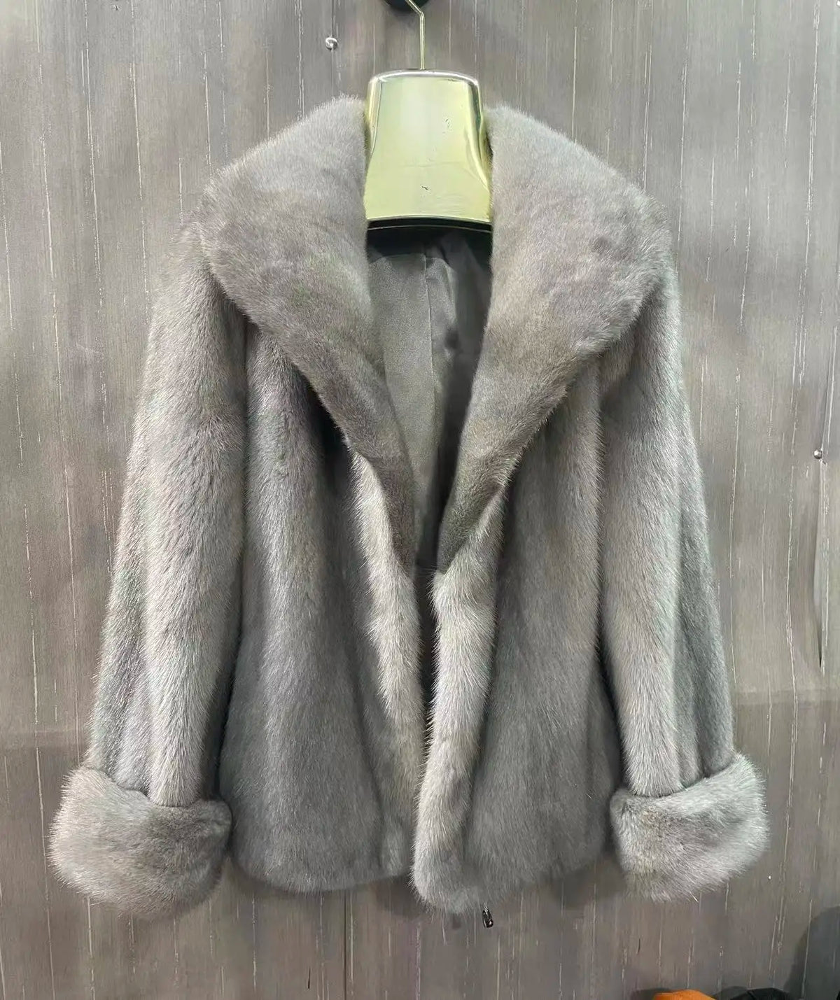 Ladies' real mink fur coat, collar mink fur leather jacket, winter warmth and fashion