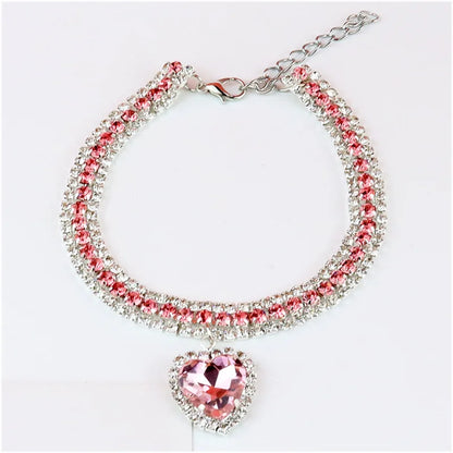 Cute Luxury Cat Collar Adjustable Cat Necklace Personalized Heart Pendant Rhinestone Kitten Puppy Collar Pet Grooming Accessorie