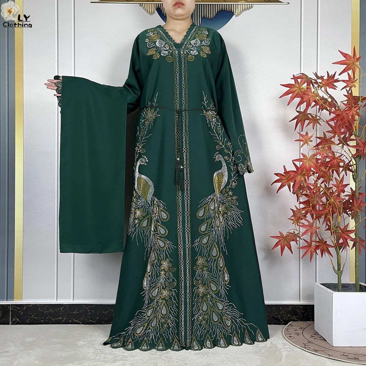 New Style Fashion Dubai Muslim Women Dress Elegant Arabic Femme Hijab Long Sleeve Chiffon Diamond Abaya Islamic Turkey Clothing