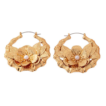 Large Metal Clip On Hoop Earrings Flower Imitation Pearl Fashion Jewelry For Women Holiday Accessories Trendy Style Gifts MQF138