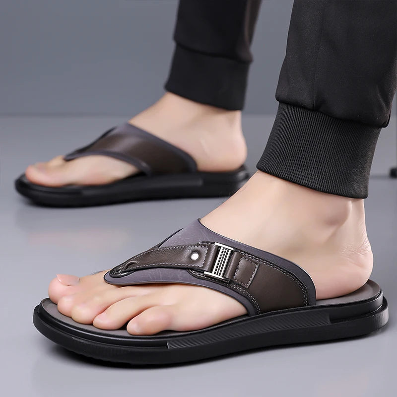 New Trend Men's Flip Flops Leather Beach Sandals Quick Dry Water Shoes Non Slip Summer Slippers Outdoor Slides Walking Sandalias