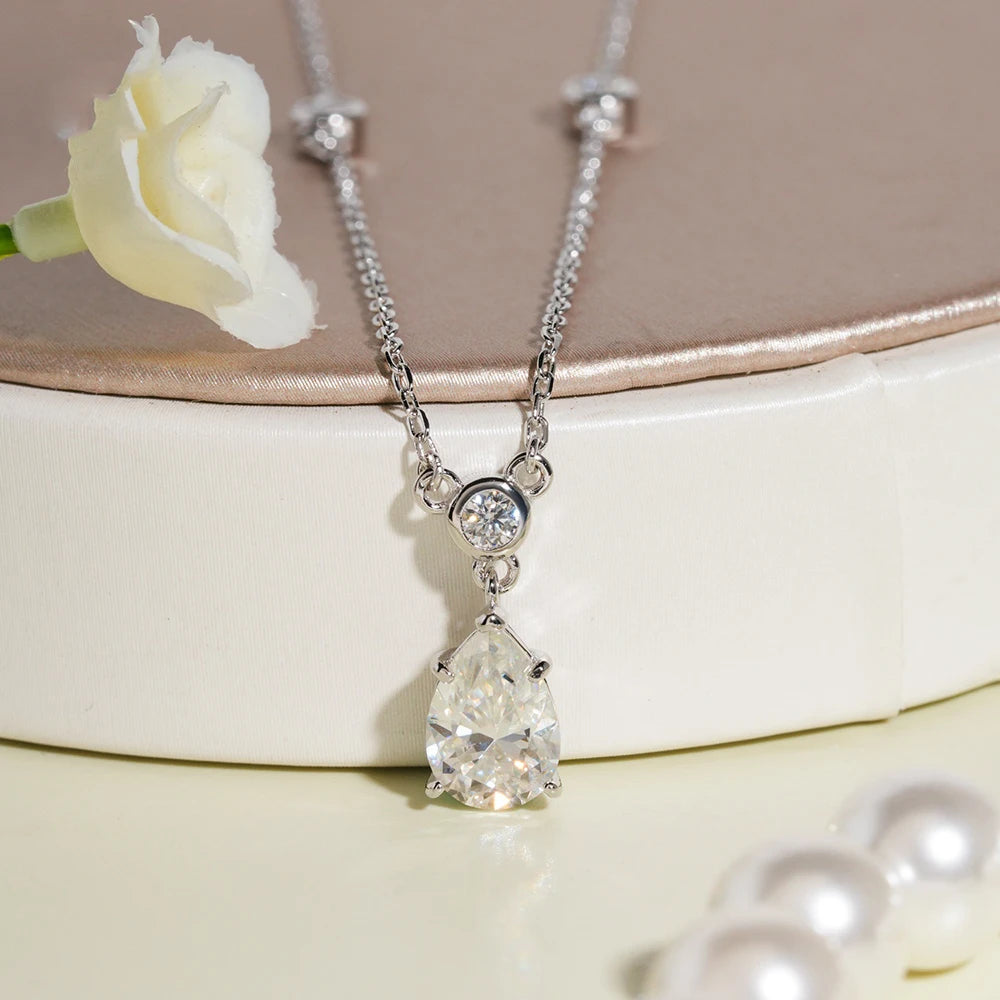 BXINY 4CT Pear Cut Moissanite Necklace Pure S925 Silver Waterdrop Diamond Pendant Bubble Chain For Women Engagement Fine Jewelry