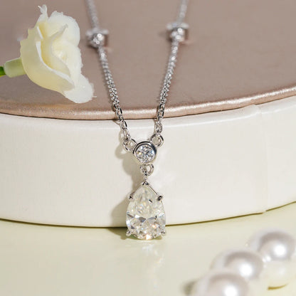 BXINY 4CT Pear Cut Moissanite Necklace Pure S925 Silver Waterdrop Diamond Pendant Bubble Chain For Women Engagement Fine Jewelry