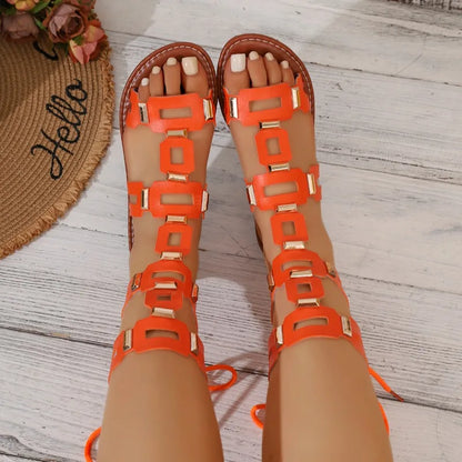 2026 Summer Luxury Round Toe PU Women's Sandals Fashionable Flat Casual Beach Shoes Stylish Metallic Decoration Women's Sandals