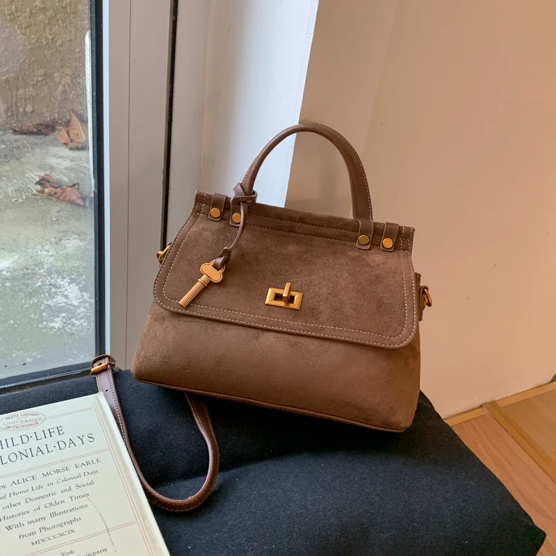 High Quality Retro Top-handle Bags For Women 2025 Winter New Designer Handbags Luxury Flap Shape PU Suede Shoulder Crossbody Bag