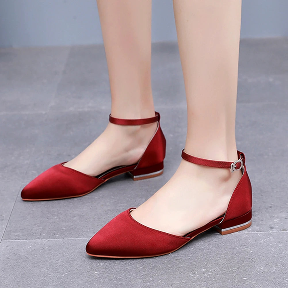 Crystal Queen Women Sandals Ladies Sexy Shoes Female Flats Point Toe Summer Shoes Casual Party Dress Flat