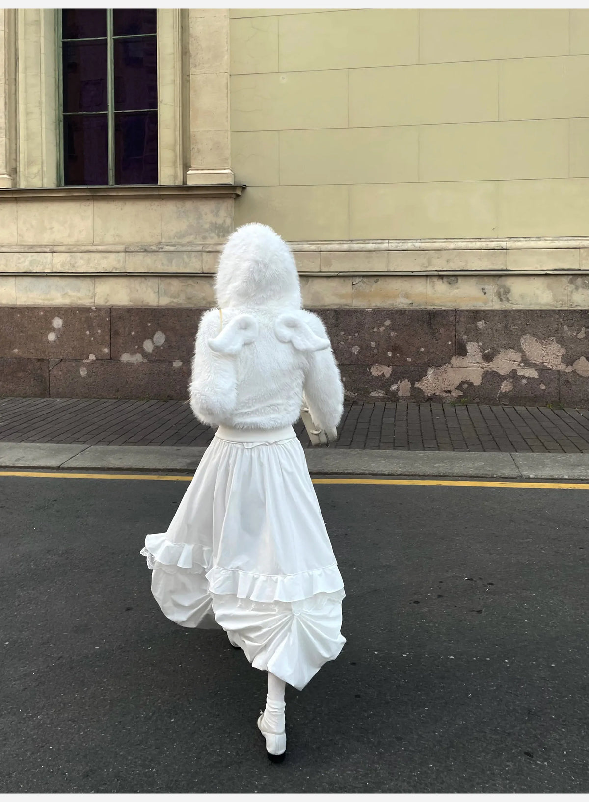 Lautaro Autumn Winter Thick Warm Sweet Cute White Short Faux Fur Coat Hoodie Women with Fairy Angel Zipper Fitted Fluffy Jacket