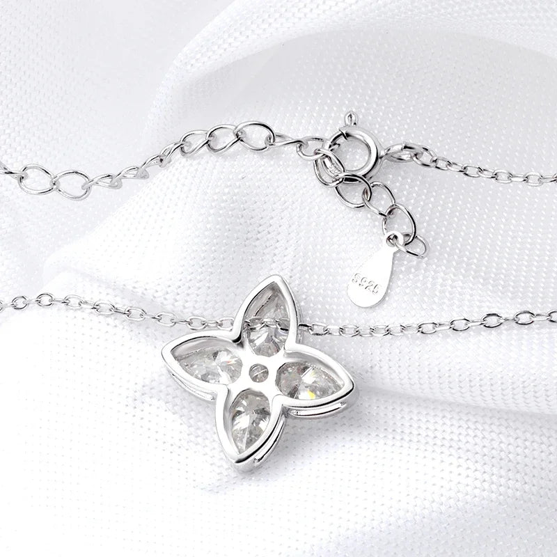 QIBAOKU Pear Cut 4*6mm Moissanite Necklace Pendant for Women Classic 5 Gems Jewelry S925 Sterling Silver Plated 18K Chain 2026