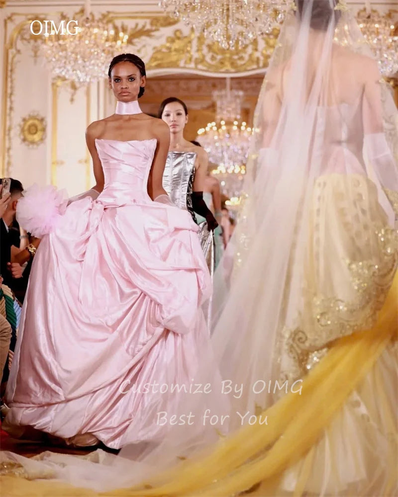 OIMG Luxurious Pink Strapless Ball Prom Gowns Backless Pleated Party Gown Floor Length Evening Dress vestidos de gala Customized