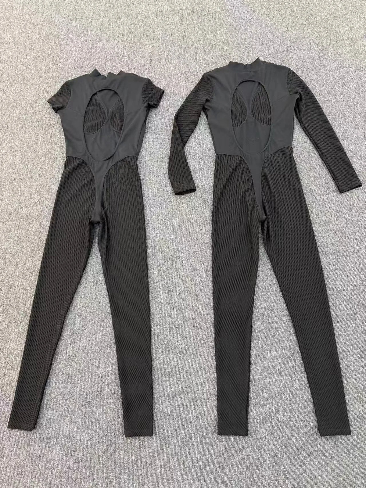 Sexy One-Piece Womens Tracksuit Long Sleeved Sports Rompers Running Yoga Jumpsuit High Stretch Push Up Fitness Workout Bodysuits