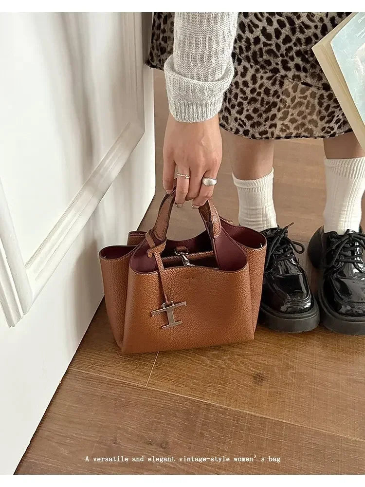 Premium Ladies Tote Bag, Fashionable Leather Crossbody Handbag For Women, Luxury Brand Messenger Bag