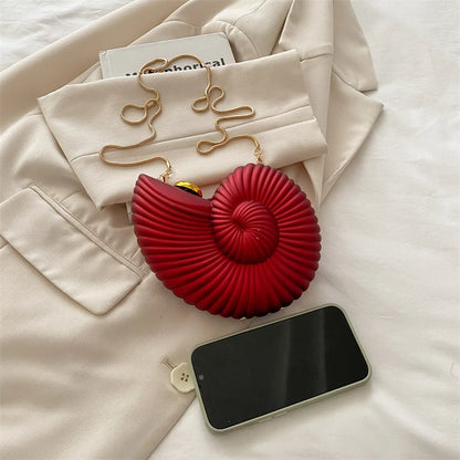 Fashion Lipstick Bag Ladies Gold Conch Dinner Bag High Quality Acrylic Super Mini Crossbody Bag Women Cute Fun Creative Handbag