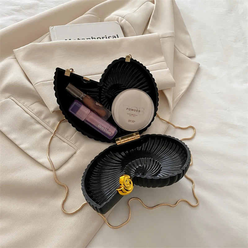Fashion Lipstick Bag Ladies Gold Conch Dinner Bag High Quality Acrylic Super Mini Crossbody Bag Women Cute Fun Creative Handbag
