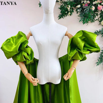 Red  Mikado Satin Long Wedding Cape Puffy Short Sleeves Court Tain Evening Cape Outfit Coat For Women Costume DJ199