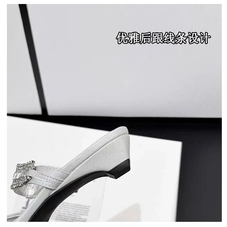 Luxury Crystal Women Slippers Pointed Toe Mules Shoes Elegant Heeled Sandals New Party Slingabck Flip Flops Elegant Mujer Shoes