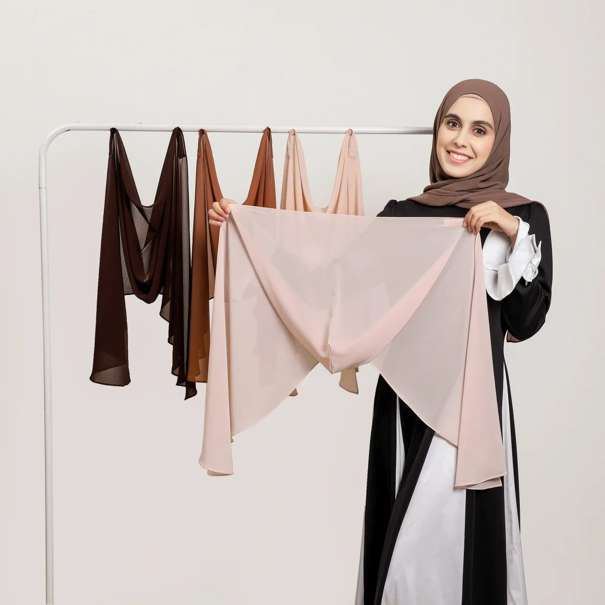 2025 Ramadan Women Solid Scarf Built-in Magnetic Muslim Chiffon Hijab Shawls Head Wrap Hijabs Scarves Ladies Foulard Islamic