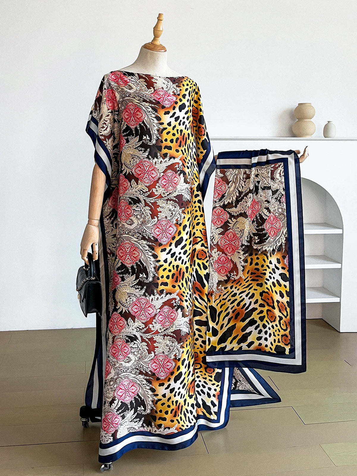 New 2026 Summer Women's Satin Silk Sunscreen Rob African Dashiki Dubai Style Beachwear Fashionable Abaya Clothing