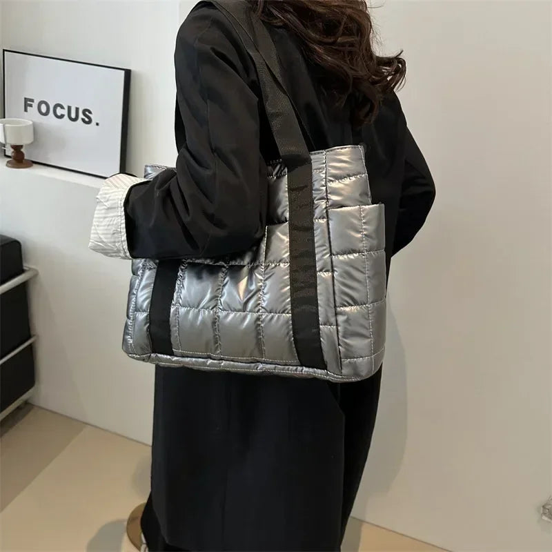 Space Padded Women Shoulder Bags For Winter 2025 Large Capacity Black Handbags Designer Nylon Cotton Warm Tote Solid