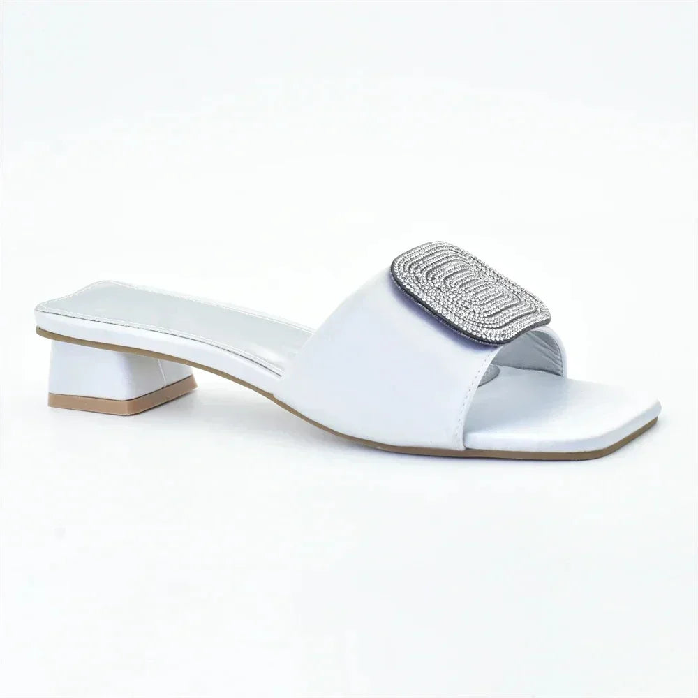 New Arrival African Women Wedding Shoes Bride Shoes Luxury Elegant Low Heels Rhinestone Lady Slippers Sandals Nigerian Pumps