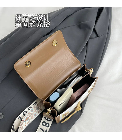 Fashionable Bag for Women, Versatile New Crossbody Bag, Contrasting Color Shoulder Bags, Small Square Bag, Wide Shoulder Strap