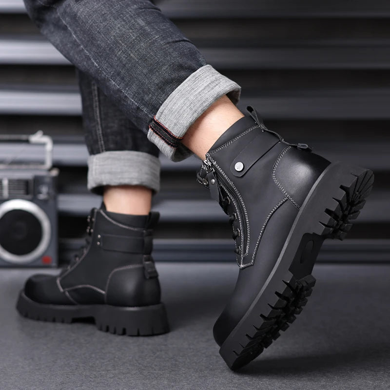 Men's Works Boots Spring Autumn Anti-slip Waterproof Male Sneakers Desert Tactical Boots Outdoor Travel Wear-resistant Man Shoes