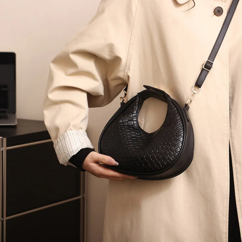 Fashion Black Half Moon Bag Luxury Pu Leather Ladies Purses and Handbags Crossbody Women Shoulder Bags