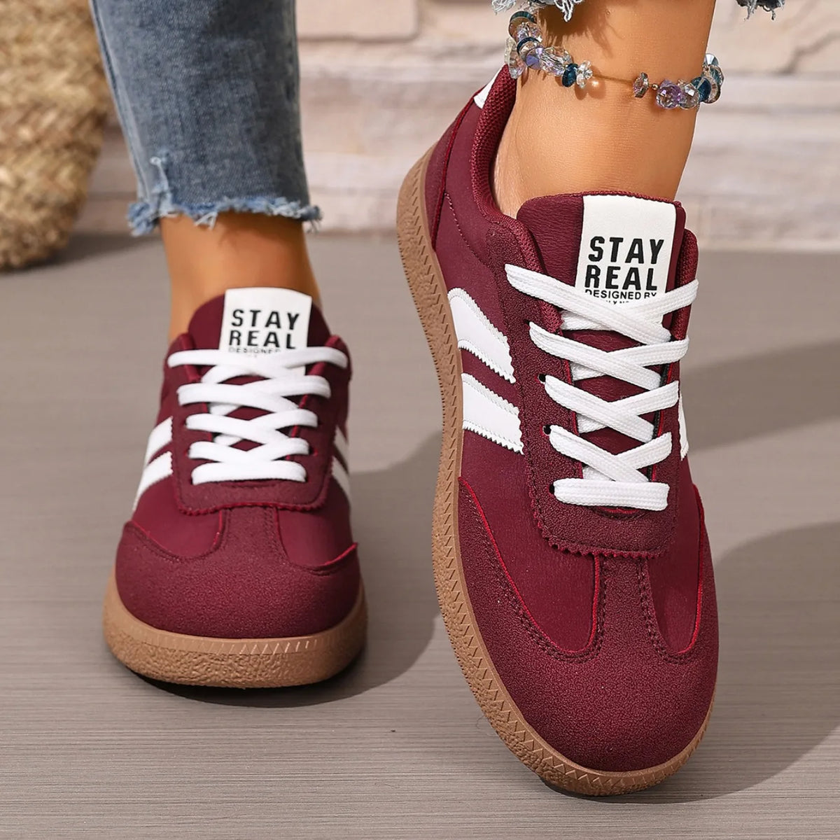 2026 New Designer Sneakers for Women Casual Patchwork Leather Sneakers Women Outdoor Casual Comfortable Ladies Shoe