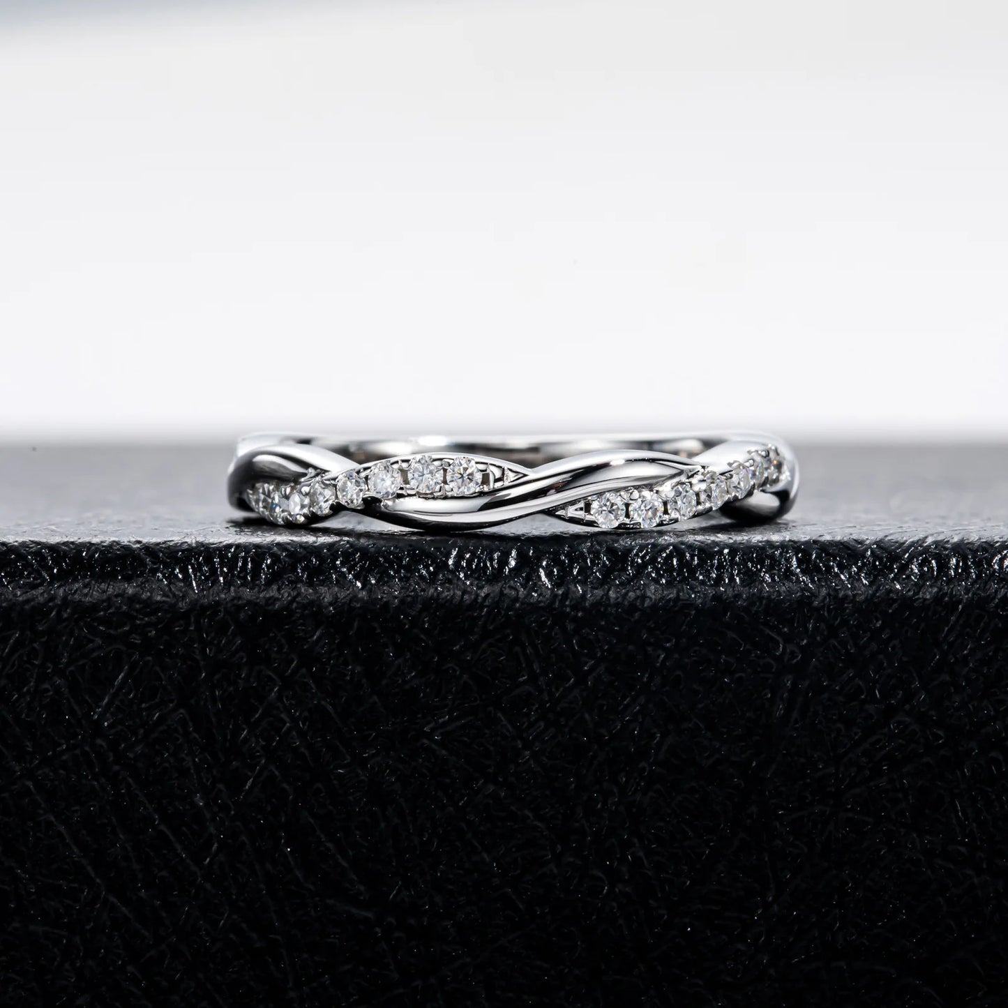 Carnica Luxury 925 Sterling Silver 1CT Real Moissanite Ring for Women Sugar Cube Pull-twist Arm GRA Diamond Wedding Jewelry Gift