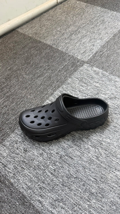 Men Slippers 2026 New Arrival Summer New EVA Soft-soled Slides Sandals Indoor Outdoor Walking Beach Shoes Flip Flops Mens Shoes