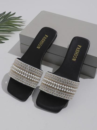 Women's Flat Bottom Sandals 2025 Summer New Style Beaded Rhinestone Shoes Womens Outdoor Fashion Slippers