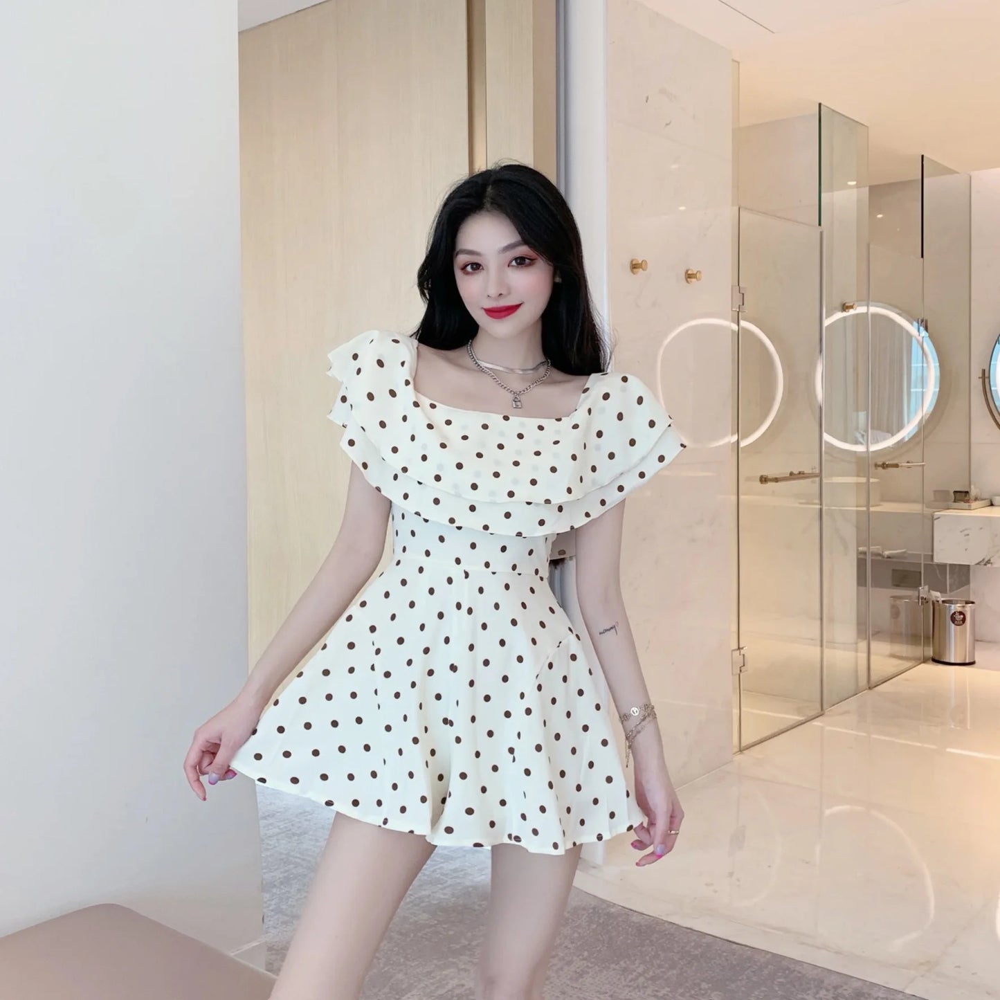 2025 Summer New Women Korean Off-shoulder Short Jumpsuit Female Chiffon Polka-dot Playsuits Ladies Short Sleeve Thin Rompers P73