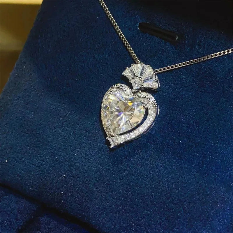 Sweet Love Heart Pendant Necklace For Women 3ct Moissanite PT950 Platinum | Romantic heart design, gentle and charming