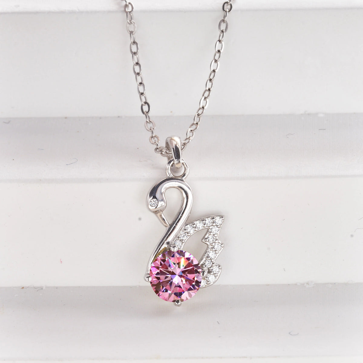Pink Color Moissanite Pendant Necklace 1 Carat 6.5mm Real Gra Lab Diamond Pendant Necklace 925 Sterling Silver Luxury Jewelry