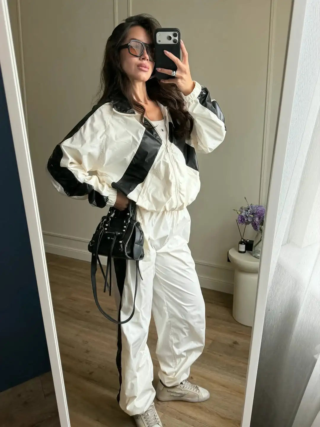 Chevron Stripe Windbreaker Tracksuit Women Casual Zip Cropped Jacket Contrast Trim Shorts Suit Lady Daily Jogging Street Outfit
