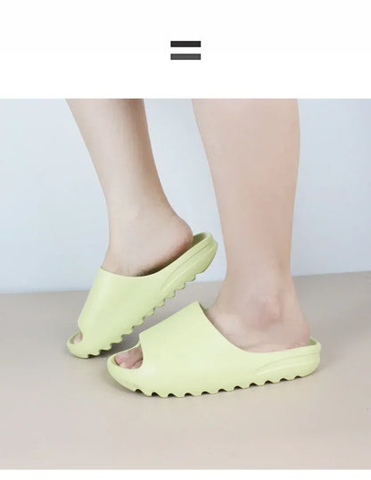 Brand High Quality Super Soft EVA Sole Summer Slippers for Men Bathroom Slippers Home Slides Couple Beach  Male Slipper