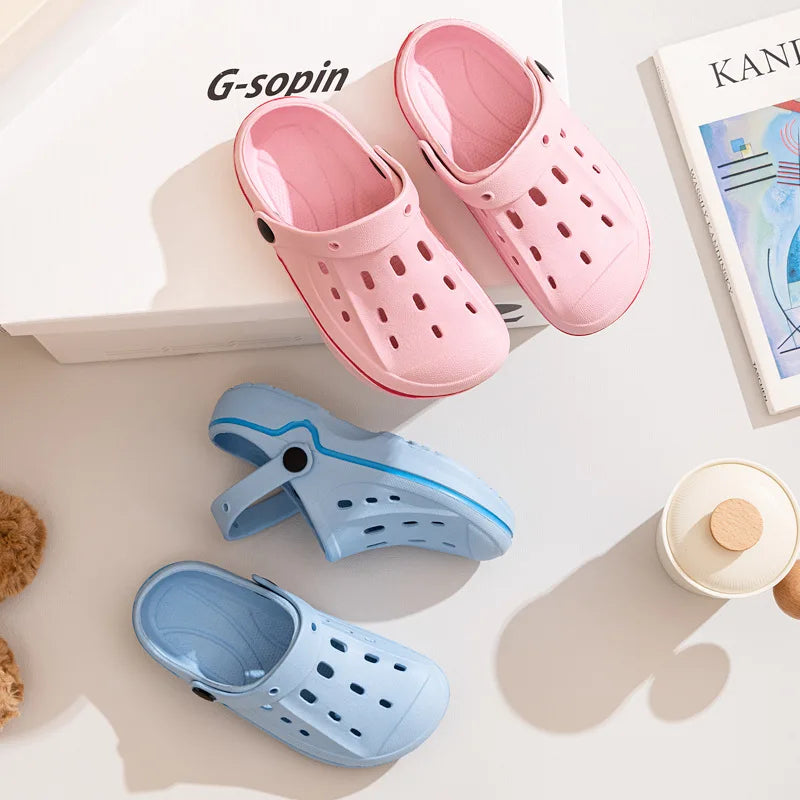 Kidmi New Women Clogs Slippers Outdoor Waterproof Beach Sandals Unisex Nonslip Hole Shoes EVA Flat Sandals Home Shower Slippers
