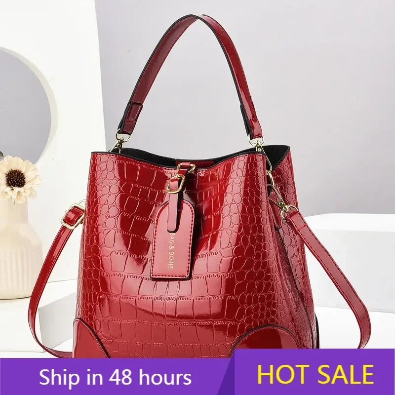 Retro PU Leather Purses and Handbags 2025 Shoudler Bags for Women Luxury Designer Women Crossbody Bucket Bag Sac A Main