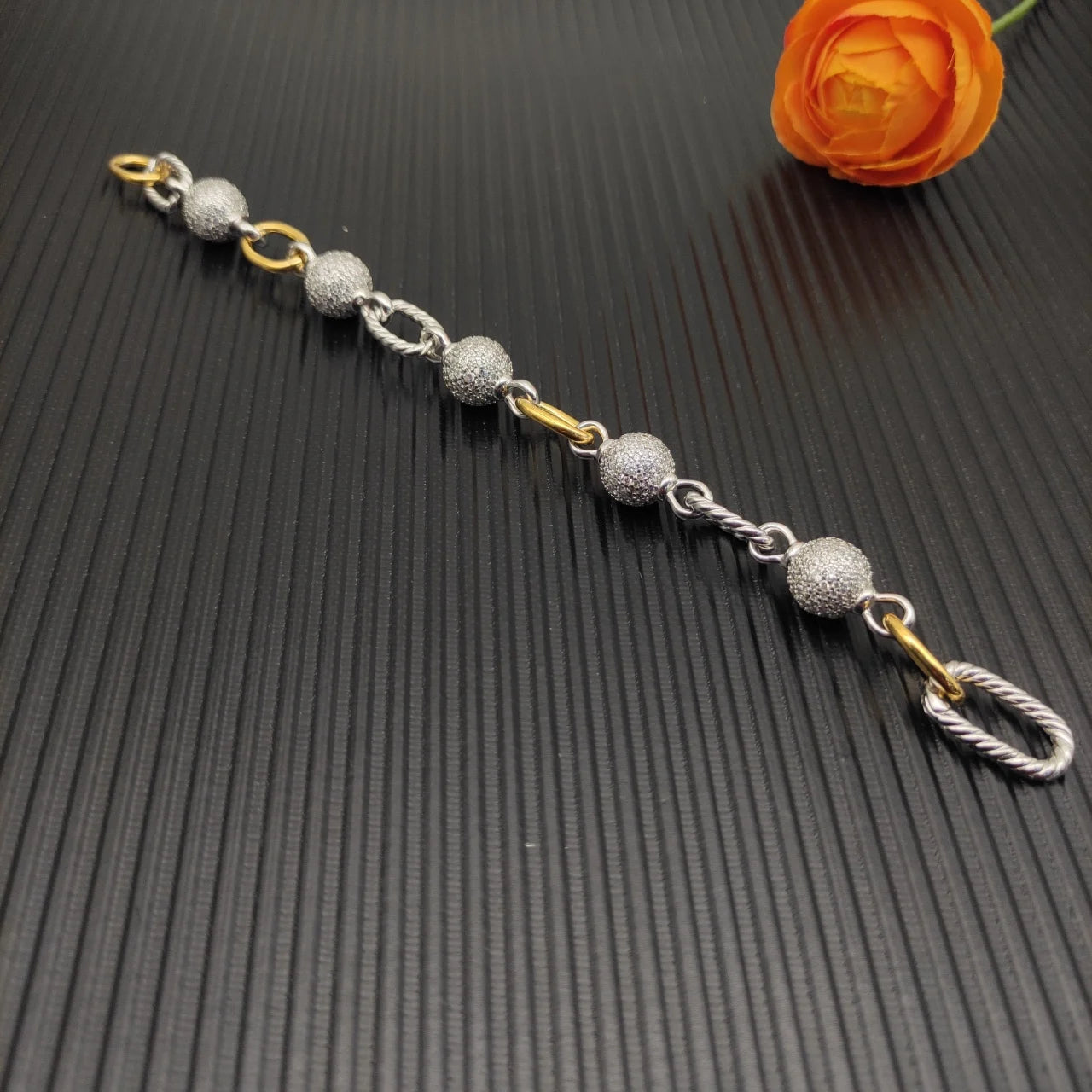 2026 New DY High Quality Bracelets Collection Luxury Trend Jewelry Gift Simple Fashion Design Suitable for Both Men and Women 2