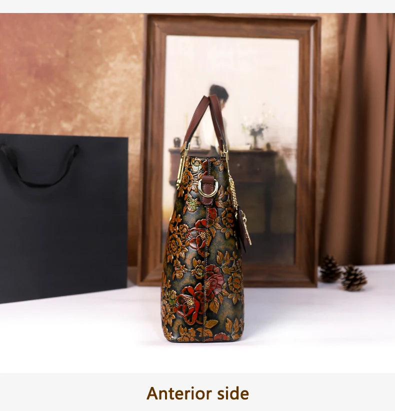 2025 New Retro Luxury Large Capacity Handbag Women's Shoulder Crossbody Bag for Middle-Aged Ladies Mom Bag Elegant Style