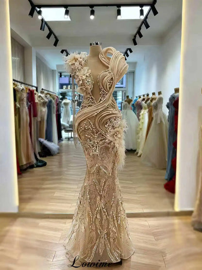 Champagne Beaded Celebrity Dresses With Crystals Sleeveless Prom Dresses Evening Party Dresses Vestidos De Gala Customized