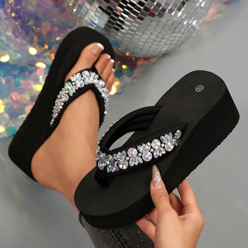 Luxury Rhinestone Wedges Slippers Women 2025 Summer Lightweight Platform Flip Flops Woman Plus Size 36-43 Clip Toe Beach Sandals